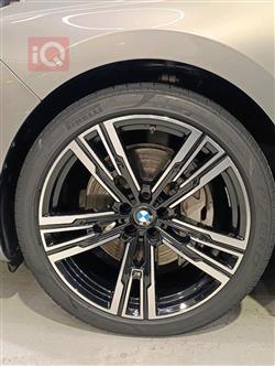 بي ام دبليو الفئة 7